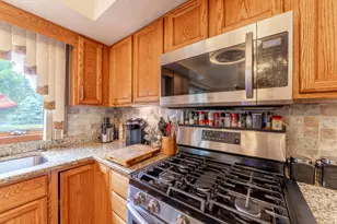 1494 Lake St, Hobart, IN 46342 - Photo 12