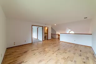 1494 Lake St, Hobart, IN 46342 - Photo 18