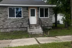 321 W 41st Ave, Gary, IN 46408 - Photo 1