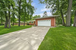 6315 Lakewood Ave, Portage, IN 46368 - Photo 4