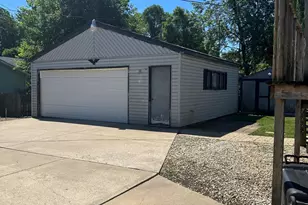 1243 N Lafayette Ct, Griffith, IN 46319 - Photo 16