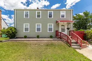 7237 Jefferson Ave, Hammond, IN 46324 - Photo 1