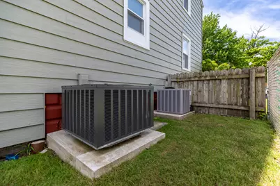 7237 Jefferson Avenue, Hammond, IN 46324 - Photo 38