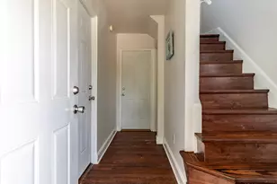 7237 Jefferson Ave, Hammond, IN 46324 - Photo 6