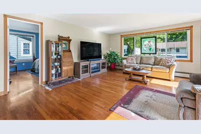 1122 Devonshire Street, Hobart, IN 46342 - Photo 4