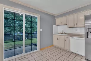 700 Cherry Hill Rd, Dyer, IN 46311 - Photo 10