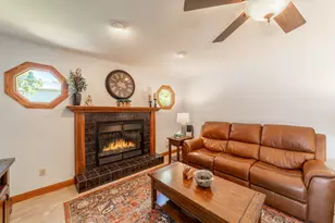 552 N 250 W, Valparaiso, IN 46385 - Photo 12