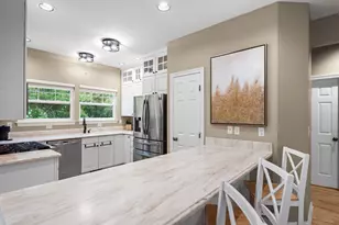 5602 Coryana Dr, Valparaiso, IN 46383 - Photo 8