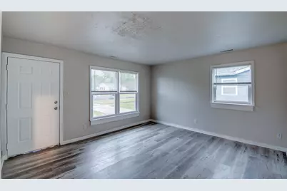4415 W 21st Avenue, Gary, IN 46404 - Photo 2