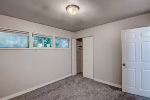 4415 W 21st Ave, Gary, IN 46404 - Photo 10