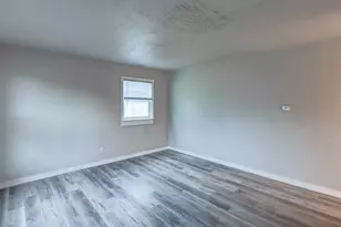 4415 W 21st Ave, Gary, IN 46404 - Photo 4
