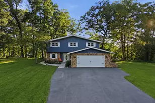 2080 Hidden Valley Dr, Crown Point, IN 46307 - Photo 1