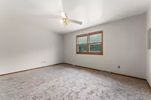 928 Jordan Cir, Schererville, IN 46375 - Photo 14