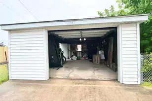 3947 Johnson Ave, Hammond, IN 46327 - Photo 22