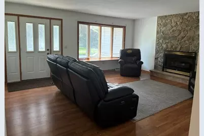 6952 Blackberry Court, Demotte, IN 46310 - Photo 12
