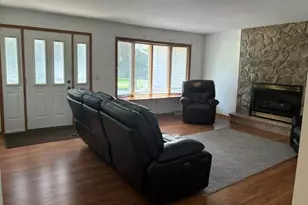 6952 Blackberry Ct, Demotte, IN 46310 - Photo 12