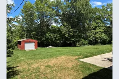 6952 Blackberry Court, Demotte, IN 46310 - Photo 10