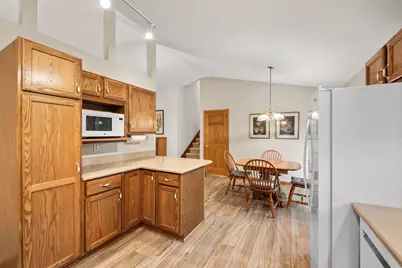 305 Elkwood Court, Valparaiso, IN 46383 - Photo 8