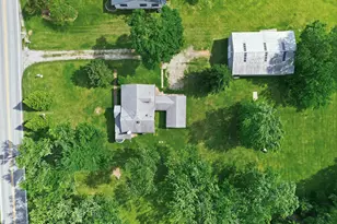 8240 Randolph St, Crown Point, IN 46307 - Photo 12