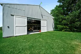 8240 Randolph St, Crown Point, IN 46307 - Photo 14