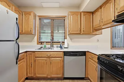 1500 W 96th Place, Crown Point, IN 46307 - Photo 8