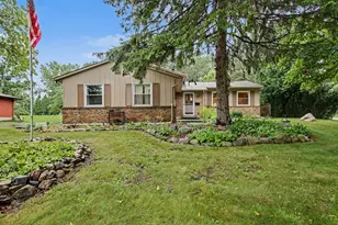 212 Weblos Trail, Valparaiso, IN 46385 - Photo 2