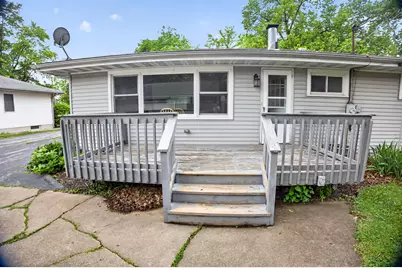 922 E Crestview Court, Crown Point, IN 46307 - Photo 6