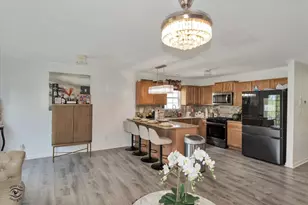 2454 E 68th Ave, Merrillville, IN 46410 - Photo 6