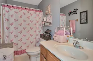 2454 E 68th Ave, Merrillville, IN 46410 - Photo 18
