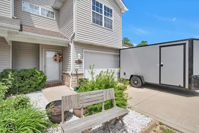 2454 E 68th Avenue, Merrillville, IN 46410 - Photo 2