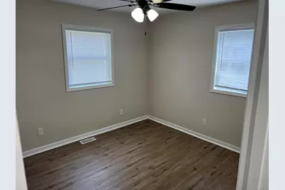 3851 Maple Street, Hobart, IN 46342 - Photo 10