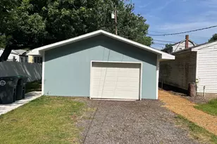3851 Maple St, Hobart, IN 46342 - Photo 28