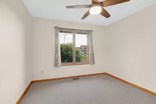 218 Summerhill Dr, Dyer, IN 46311 - Photo 20