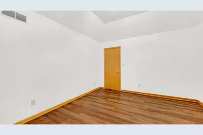 218 Summerhill Drive, Dyer, IN 46311 - Photo 16