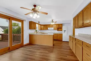 218 Summerhill Dr, Dyer, IN 46311 - Photo 10