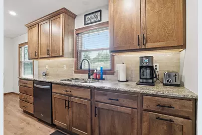 9008 Hess Drive, Highland, IN 46322 - Photo 6