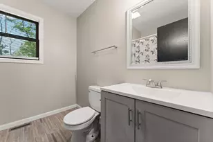 1318 Whippoorwill Rd, Valparaiso, IN 46383 - Photo 18
