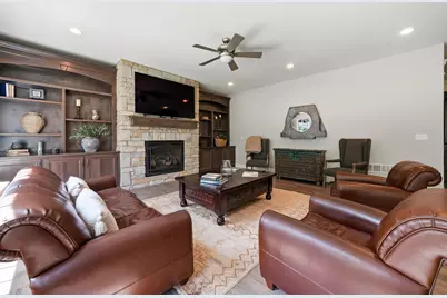 3704 Elio Way, Valparaiso, IN 46385 - Photo 12