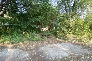 2427 Durbin St, Gary, IN 46406 - Photo 4