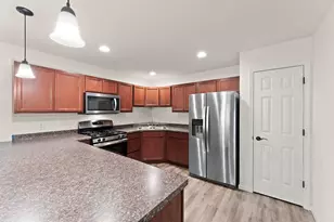 17302 Brookwood Dr, Lowell, IN 46356 - Photo 8