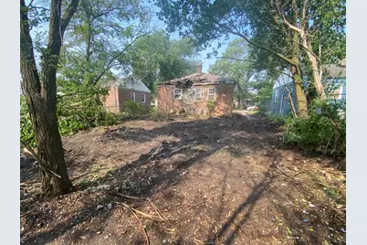 2221 Kentucky Street, Gary, IN 46407 - Photo 2
