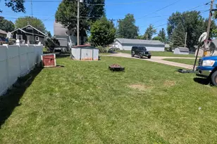 626 W 20th St, Connersville, IN 47331 - Photo 20
