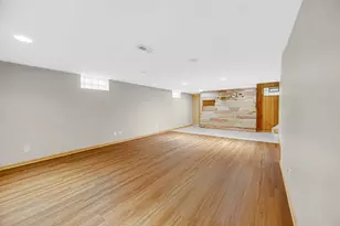 1634 Wilson St, Munster, IN 46321 - Photo 24