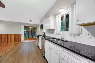 1634 Wilson St, Munster, IN 46321 - Photo 10