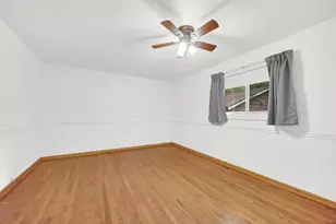 1634 Wilson St, Munster, IN 46321 - Photo 14