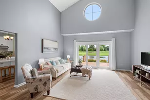 9225 Norris Dr, Hobart, IN 46342 - Photo 8