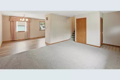 725 W 70th Avenue, Merrillville, IN 46410 - Photo 8