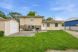 725 W 70th Ave, Merrillville, IN 46410 - Photo 32
