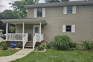 79 Lansing St, La Porte, IN 46350 - Photo 4