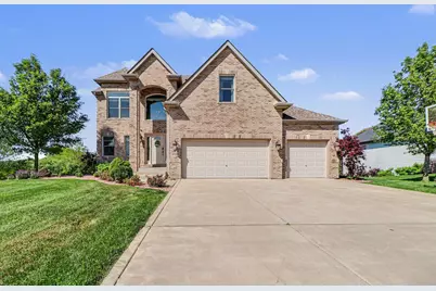 8940 Doubletree Drive N, Winfield, IN 46307 - Photo 1